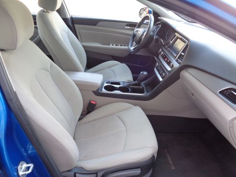 Used 2018 Hyundai Sonata image 7