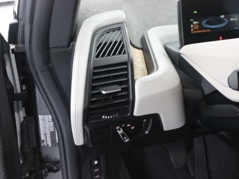 Used 2015 BMW i3 image 17