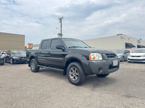 Used 2002 Nissan Frontier 2WD Crew Cab image 11