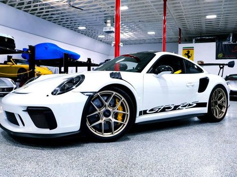 Used 2019 Porsche 911 GT3 RS RWD image 5