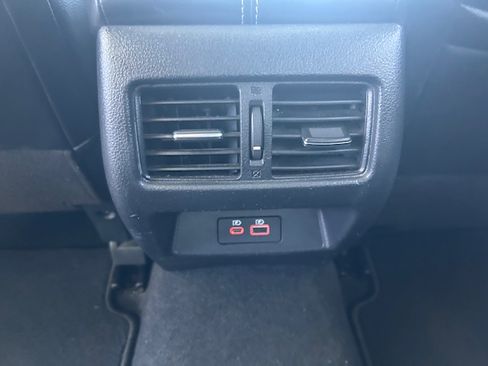 Used 2020 Nissan Altima 2.5 SL FWD image 26
