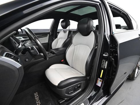 Used 2020 Genesis G80 3.3T Sport image 37