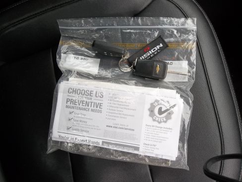 Used 2016 Chevrolet Malibu Limited LTZ image 12