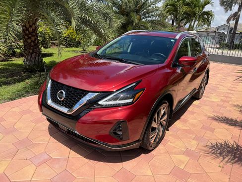 Used 2019 Nissan Murano FWD image 1