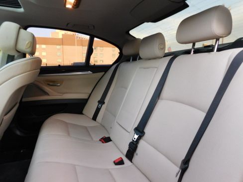 Used 2013 BMW 528i image 18