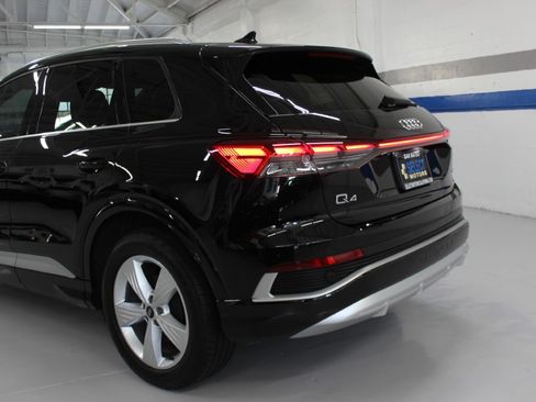 Used 2024 Audi Q4 e-tron quattro Premium Plus w/ S Line AWD/4WD image 10