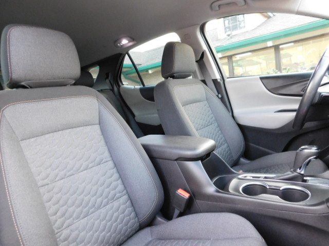 Used 2019 Chevrolet Equinox FWD LS image 24