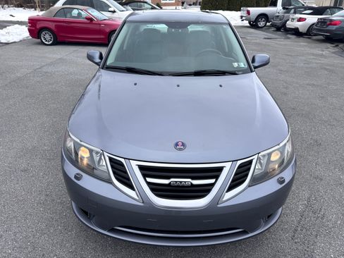 Used 2010 Saab 9-3 X image 2