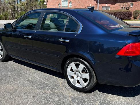 Used 2010 Kia Optima EX image 3