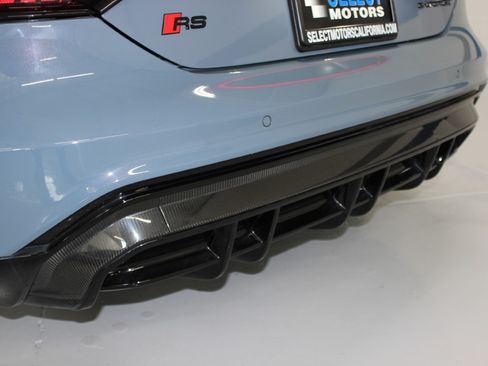 Used 2023 Audi RS e-tron GT image 13