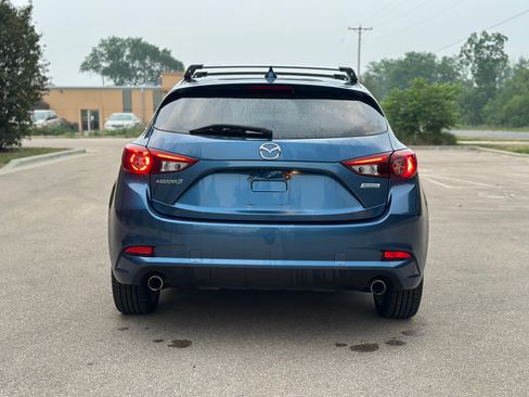 Used 2017 MAZDA MAZDA3 Grand Touring Hatchback FWD image 6