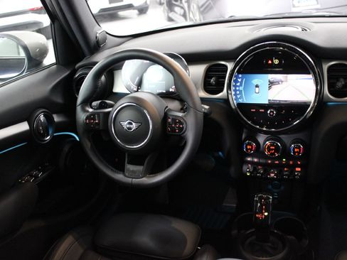 Used 2023 MINI Cooper S 4-Door Hardtop FWD image 36
