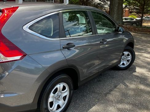 Used 2012 Honda CR-V FWD LX image 4