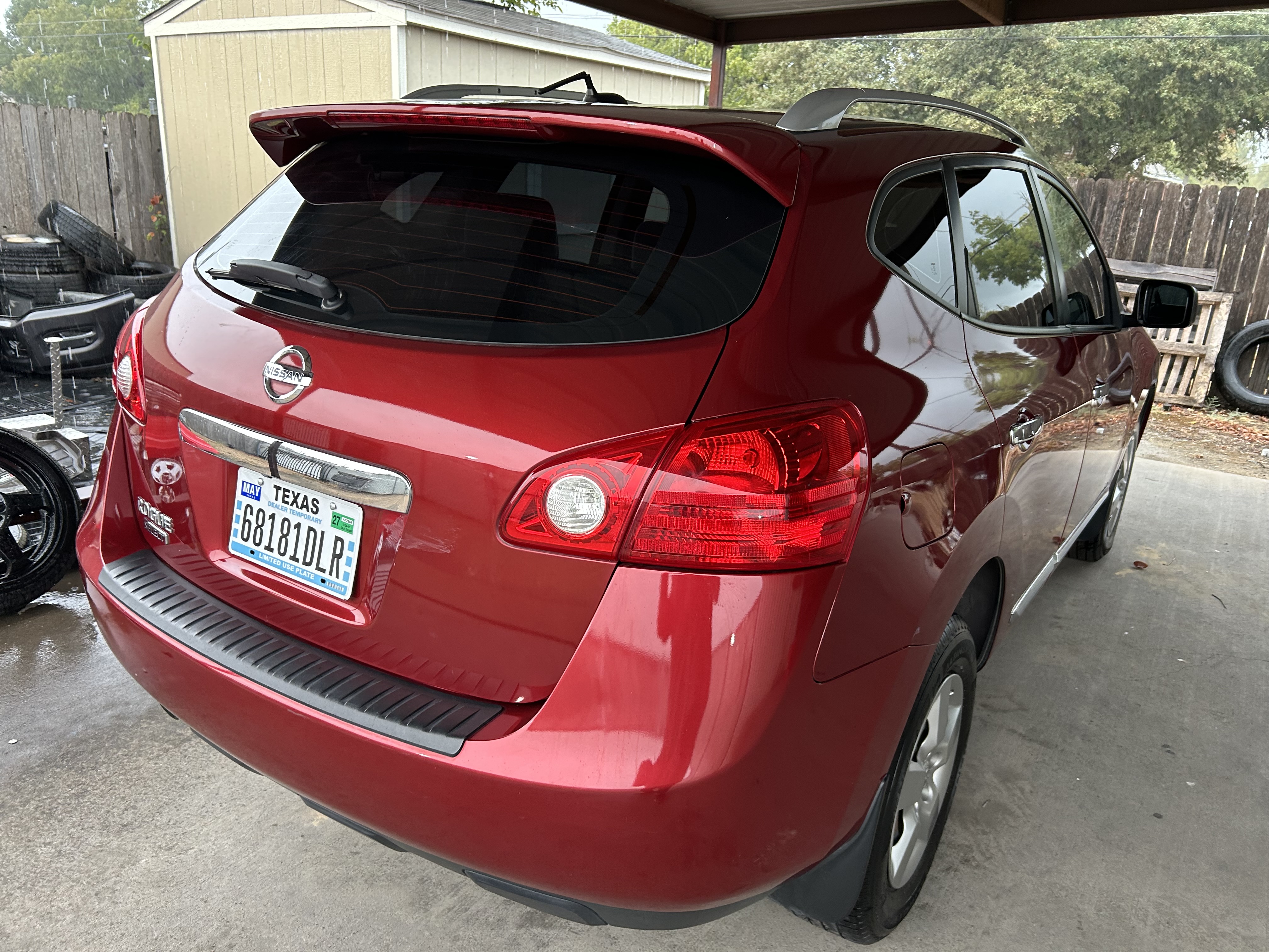 Used 2014 Nissan Rogue Select FWD S image 2