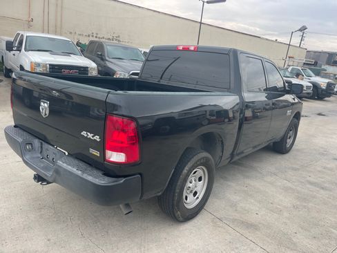 Used 2017 RAM 1500 ST image 3