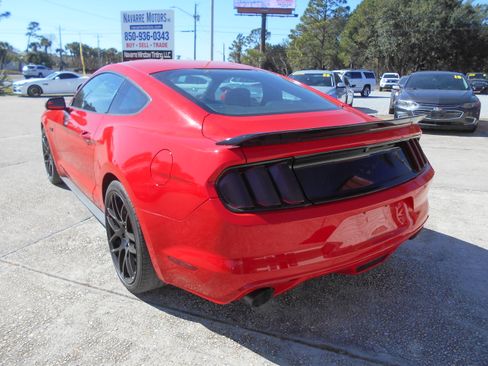 Used 2016 Ford Mustang Premium image 6
