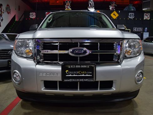 Used 2010 Ford Escape XLT image 10
