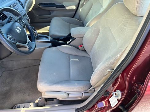 Used 2012 Honda Civic LX image 9