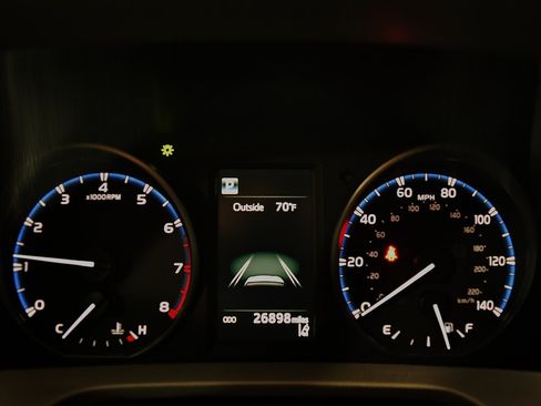 Used 2017 Toyota RAV4 XLE FWD image 26