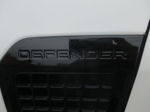 Used 2023 Land Rover Defender 110 SE AWD/4WD image 14