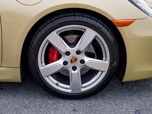 Used 2015 Porsche Cayman S RWD image 24