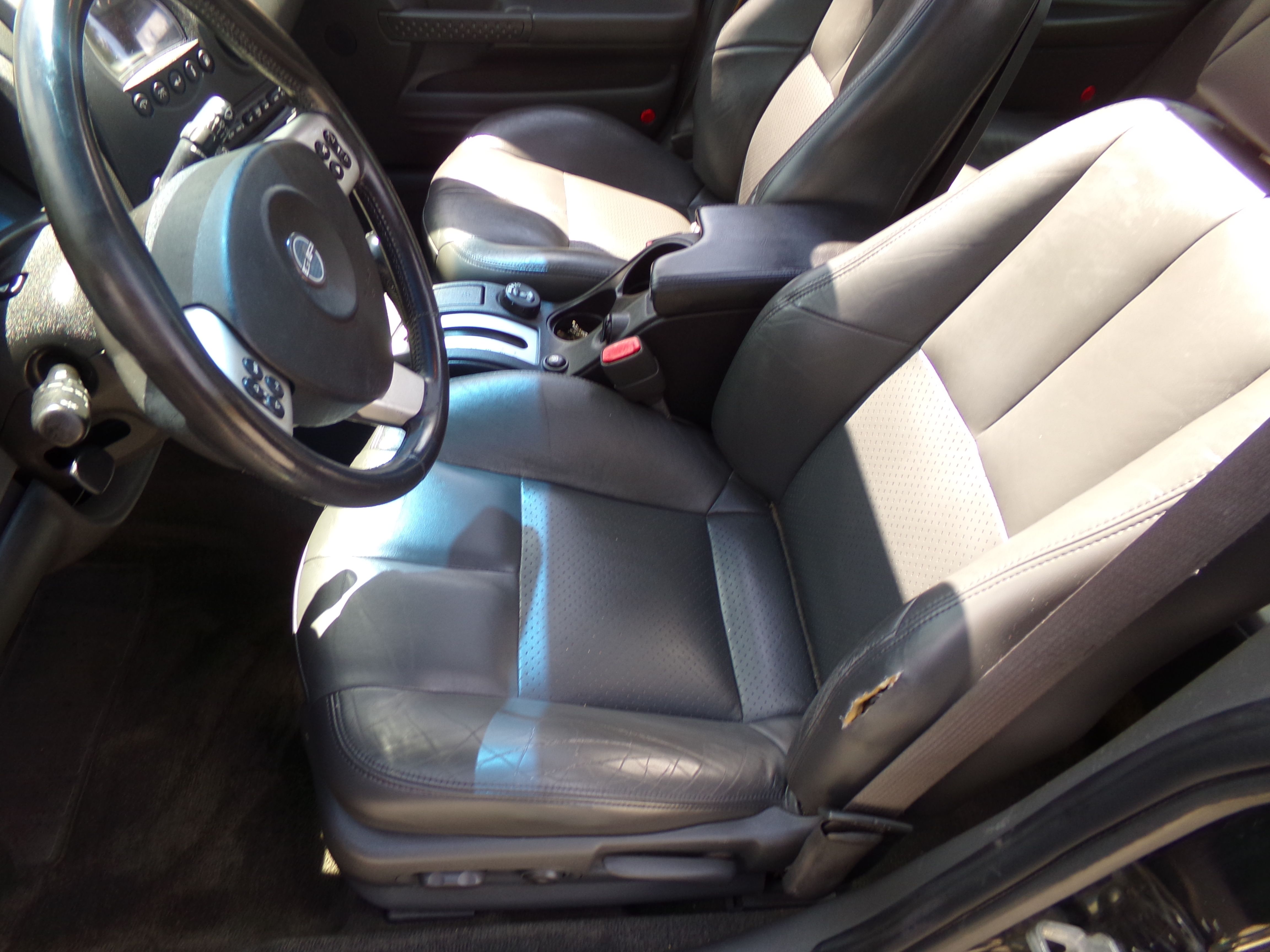 Used 2004 Pontiac Grand Prix GTP FWD image 14