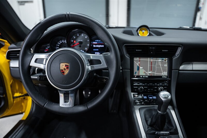 Used 2016 Porsche 911 Carrera S RWD image 44