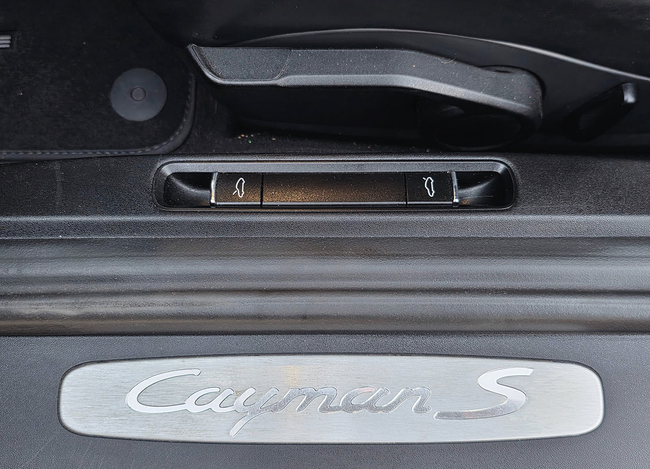Used 2014 Porsche Cayman S RWD image 49
