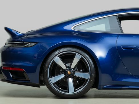 Used 2023 Porsche 911 Sport Classic image 61