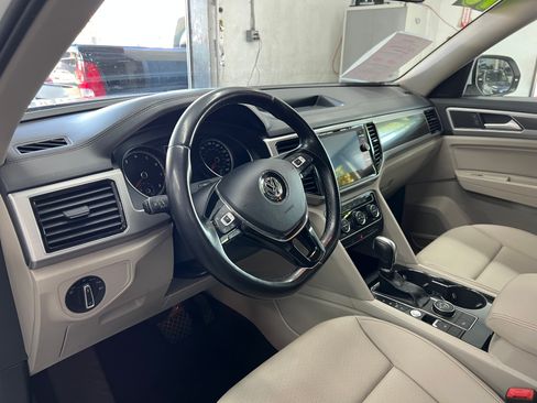 Used 2018 Volkswagen Atlas SEL image 13