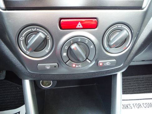 Used 2012 Subaru Forester 2.5X AWD/4WD image 15