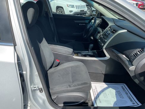 Used 2015 Nissan Altima 2.5 S image 10