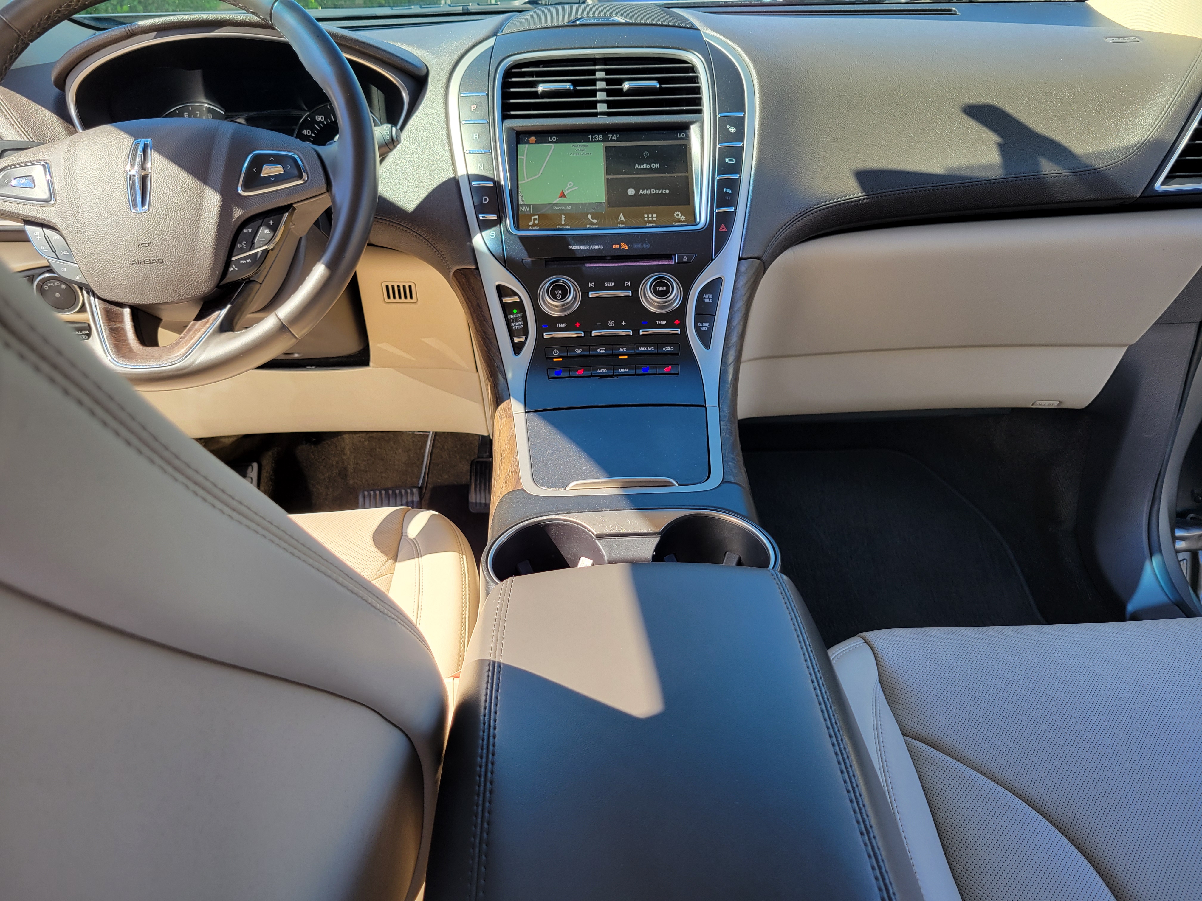 Used 2017 Lincoln MKX FWD Reserve image 19