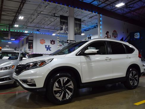 Used 2015 Honda CR-V Touring image 11