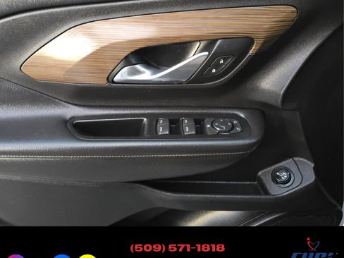 Used 2018 GMC Terrain SLE image 14