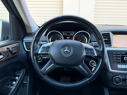 Used 2012 Mercedes-Benz ML 350 image 21