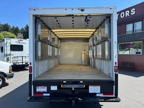 Used 2022 GMC Savana 3500 Extended RWD image 3