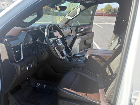 Used 2023 GMC Sierra 1500 Denali image 10