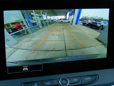 Used 2024 Chevrolet Blazer LT image 5