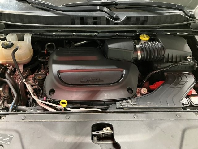 Used 2023 Chrysler Pacifica Touring-L FWD image 29