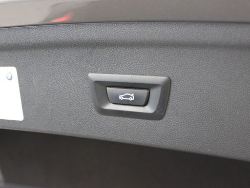 Used 2024 BMW iX M60 AWD/4WD image 42