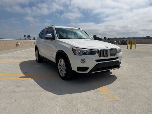 Used 2016 BMW X3 xDrive28i AWD/4WD image 8