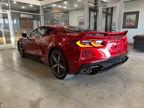 Used 2021 Chevrolet Corvette Stingray Premium Cpe w/ 3LT RWD image 5
