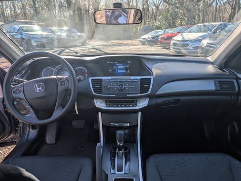 Used 2015 Honda Accord LX image 8