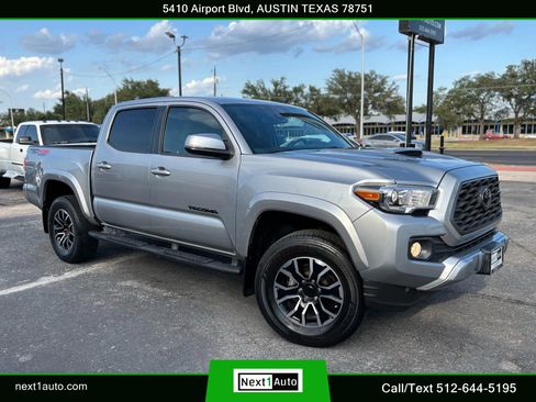 Used 2020 Toyota Tacoma image 2