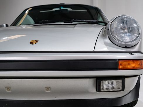 Used 1989 Porsche 911 Carrera image 35