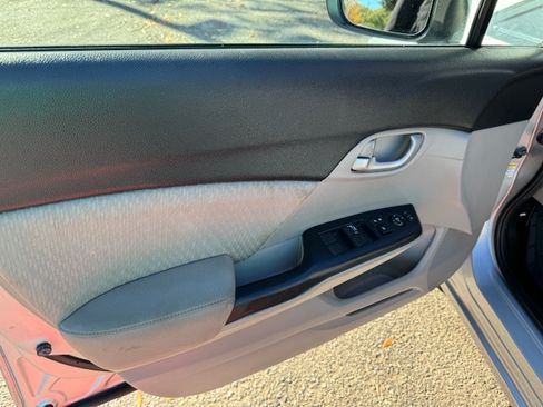 Used 2014 Honda Civic LX image 8