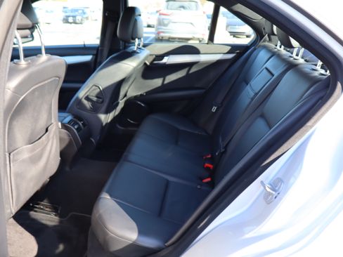 Used 2009 Mercedes-Benz C 300 image 12