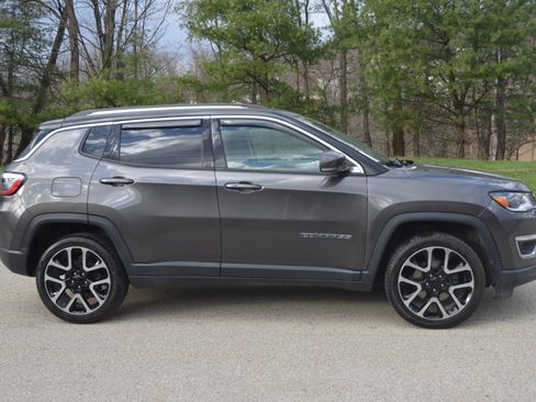 Used 2019 Jeep Compass Limited image 6