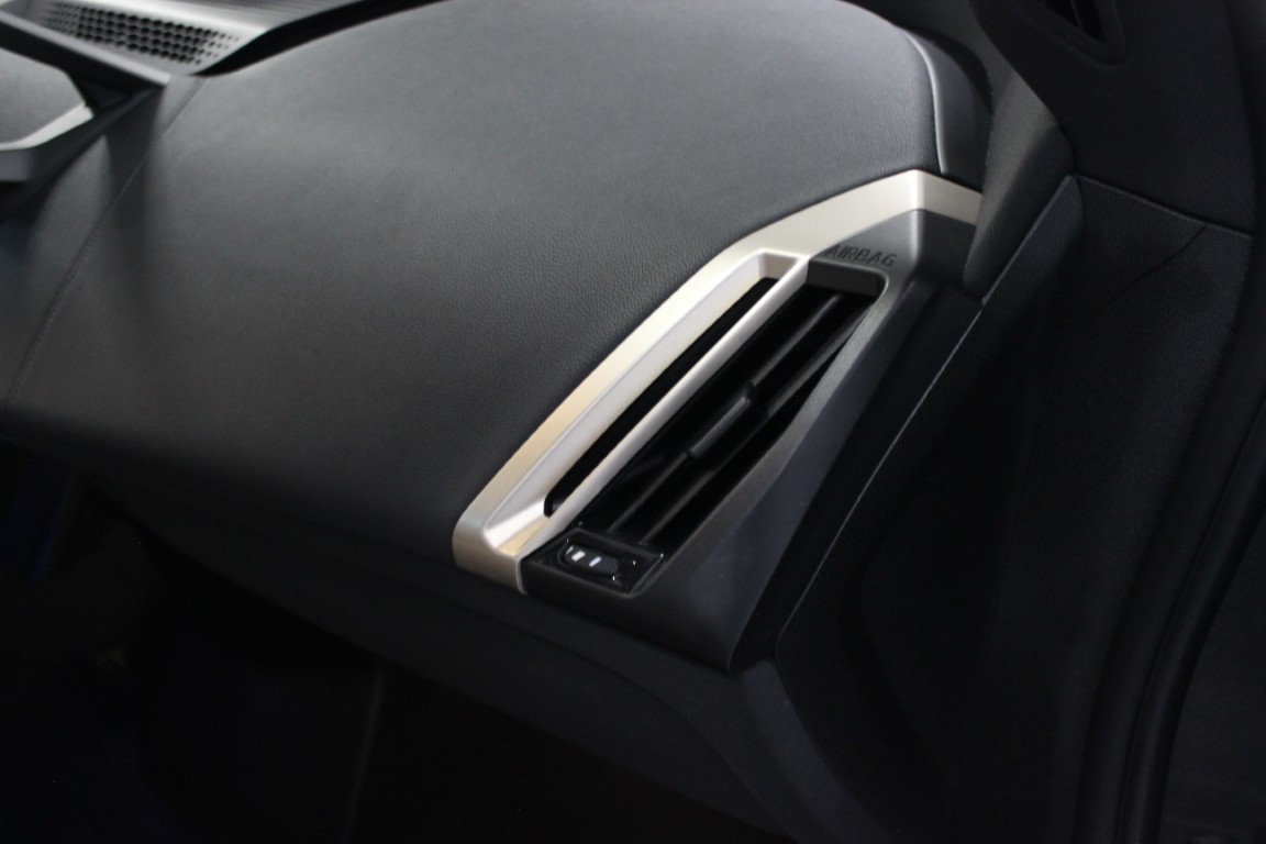 Used 2024 BMW iX M60 AWD/4WD image 38